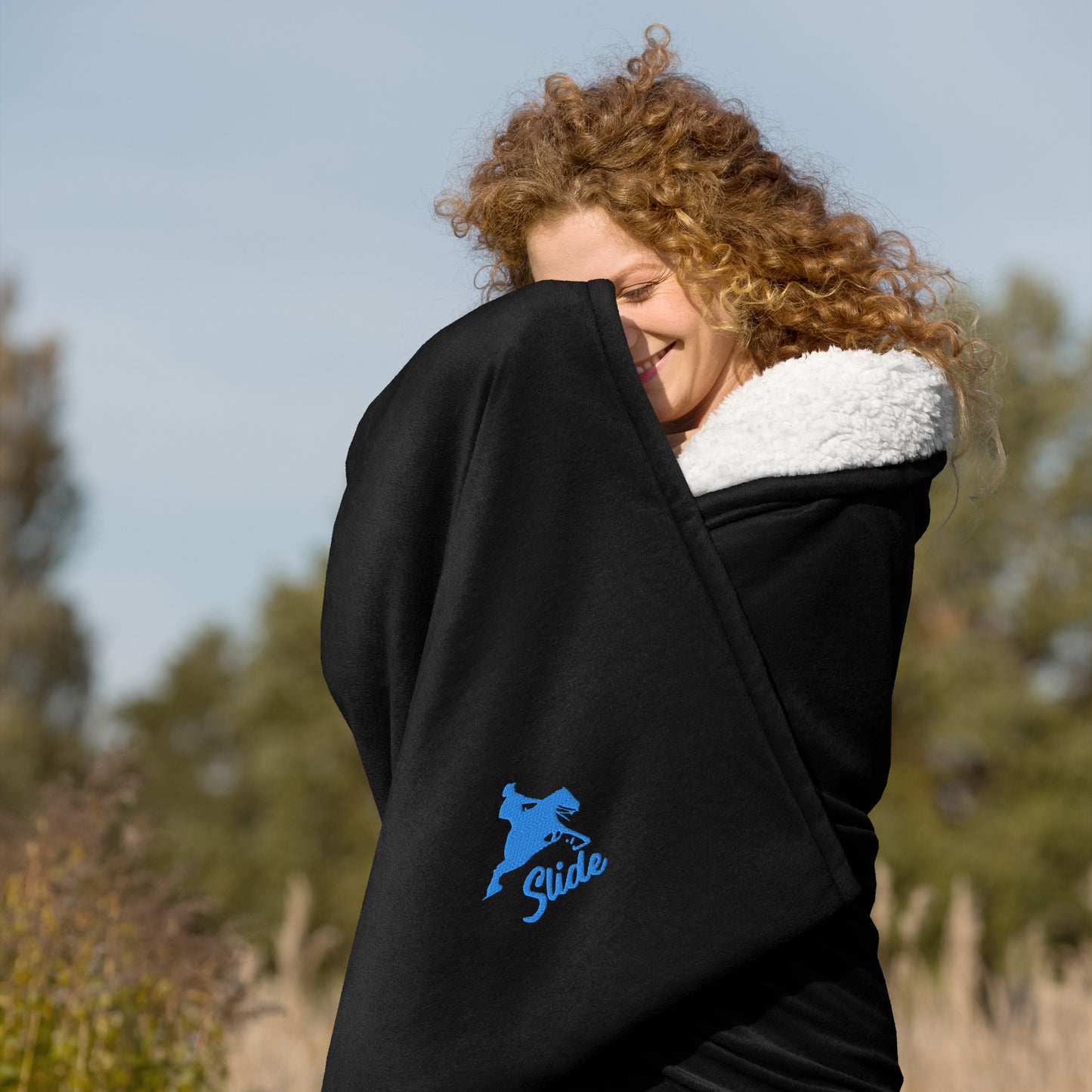 Premium Sherpa Blanket - Reiner